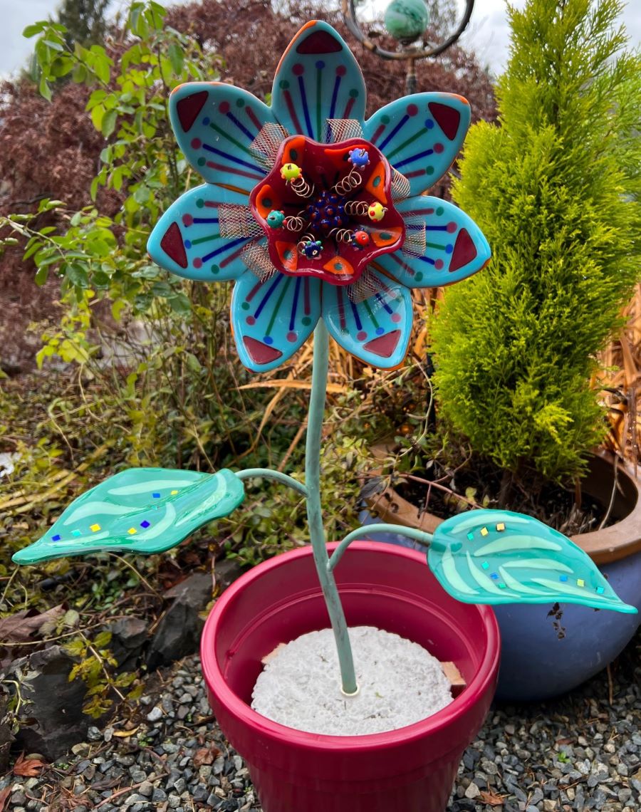 Colorful Glass Flower by artist Kristin Simpson